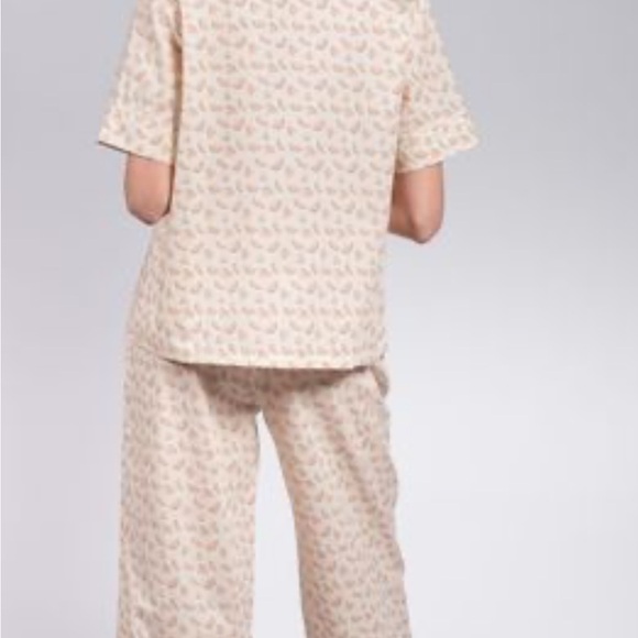 Latte love Woven Pyjama set - Picture 2 of 4